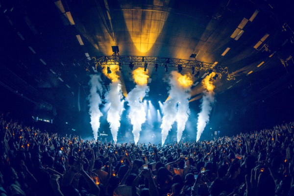 चार शहरमा नेपथ्य यात्रा